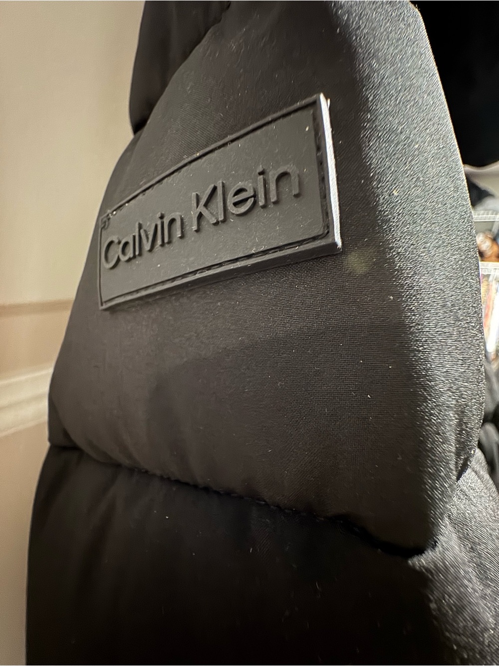 Calvin Klein Black Puffer Jacket with Hoodie in XL